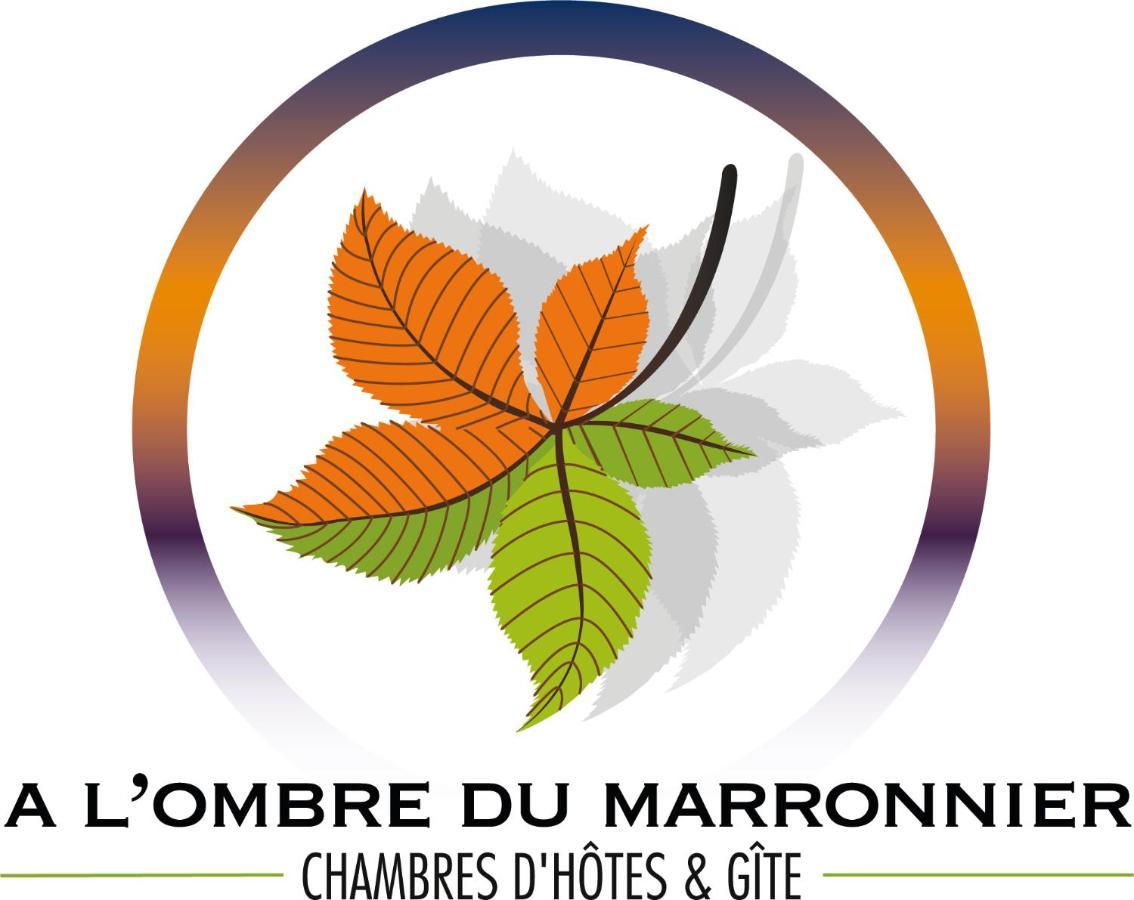 A L'Ombre Du Marronnier Gites La Peruse Exterior photo